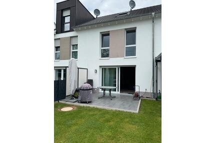 Reihenhaus in attraktiver Südhanglage Neubau - Bad Endbach