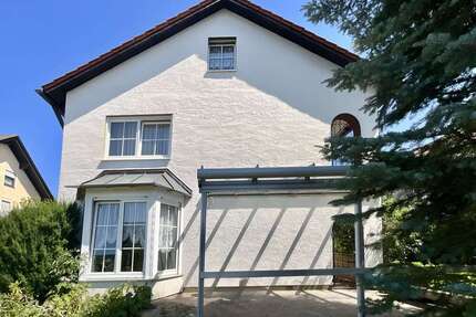 Haus zum Kaufen in Regensburg 649.500,00 € 204 m²