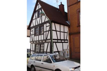 1 Zimmer Wohnung in Frankfurt Bornheim frisch renoviert - Frankfurt am Main