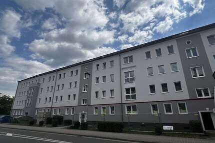 Wohnung zum Mieten in Merseburg 705,00 € 108.43 m²