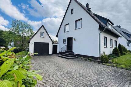 Haus zum Kaufen in Bad Salzuflen 189.000,00 € 128 m²