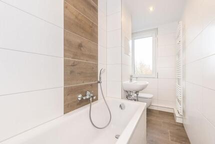 Erstbezug nach Sanierung I neues Wannenbad - Chemnitz Adelsberg