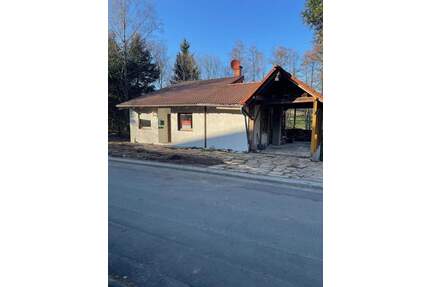 Lohmar-Rösrath-Einfamilienhaus für Individualisten Wald bis ans Haus, bezugsfrei - Rösrath-Durbusch