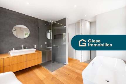 Haus zum Kaufen in Stuttgart 2.350.000,00 € 282.91 m²