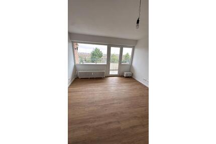 Ab sofort: Helle 3-Zimmer-Wohnung mit Balkon in Wesseling (MIETE)