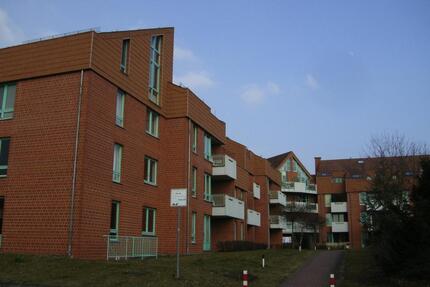 2 Raum WHG mit Balkon, Wannenbad und TG-Oberdeck-Stellplatz - Göttingen Roringen