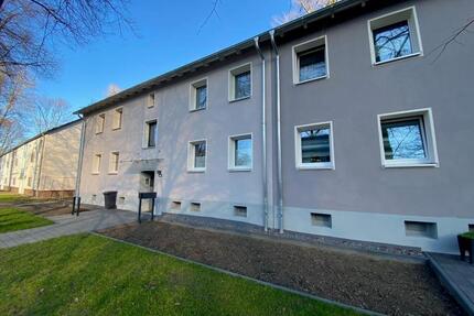 Bei VIVAWEST die Sonnenstrahlen im Garten genießen. - Duisburg Walsum