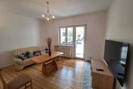 KOMPLETT 2-Zi-Altbau Whg mit Balkon fully furnished and equippe - Berlin Lichtenberg