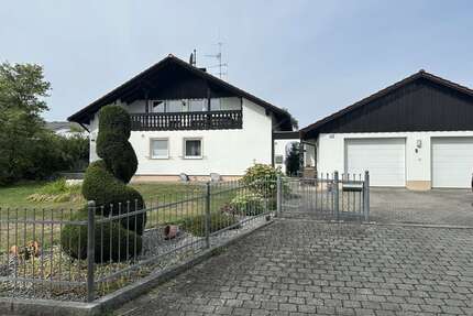 Haus zum Kaufen in Pocking 450.000,00 € 200 m²