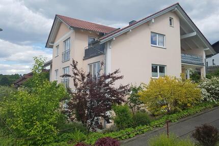 80 qm - 2 Zimmer - 820 € - 820,00&nbsp;EUR Kaltmiete, ca.&nbsp; 80,00&nbsp;m&sup2; in Bernhardswald (PLZ: 93170)
