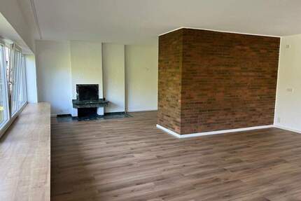 MEHRFAMILIENHAUS IN BEST-LAGE VON ERFTSTADT-LECHENICH