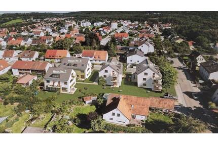 Entschleunigtes Wohnen in 2,5-Zimmer-Neubauwohnung mit Balkon in ruhiger und grüner Wohnlage - Neumarkt in der Oberpfalz