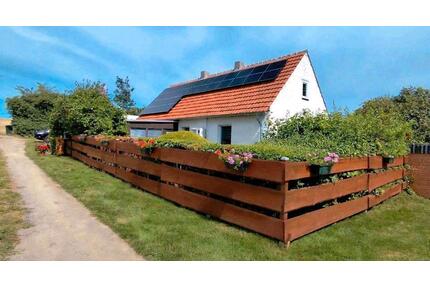 Haus mit Photovoltaik nähe Ostsee vieles neu - Spantekow