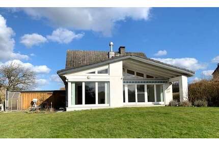 Haus zum Kaufen in Ottendorf 630.000,00 € 186 m²