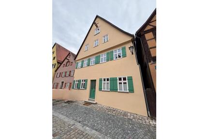 Helle 5-Zimmer Wohnung renoviert, Altstadt Dinkelsbühl inkl. EBK