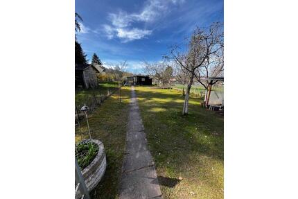 Garten in Pforzheim Huchenfeld - 72.000,00&nbsp;EUR Kaufpreis, ca.&nbsp; 553,00&nbsp;m&sup2; in Pforzheim (PLZ: 75181) Eutingen