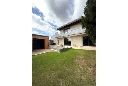 Haus zum Kaufen in Cremlingen 498.000,00 € 298 m²