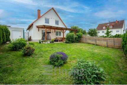 Haus zum Kaufen in Zwickau 264.000,00 € 100.2 m²