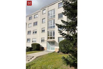 Gepflegte Eigentumswohnung mit zwei Balkonen und Einbauküche in Kitzingen !