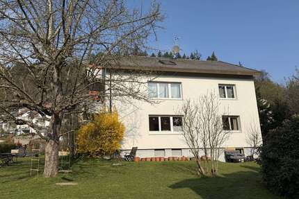 Haus zum Kaufen in Freiburg 979.000,00 € 270 m²