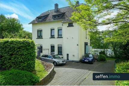 Haus zum Kaufen in Olpe 325.000,00 € 228 m²