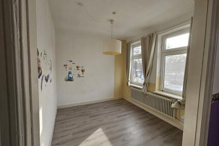 3 Zimmer Wohnung mit Balkon - 530,00&nbsp;EUR Kaltmiete, ca.&nbsp; 60,00&nbsp;m&sup2; in Kiel (PLZ: 24148) Ellerbek