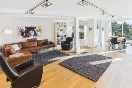 Haus zum Kaufen in Wiesbaden 1.595.000,00 € 219 m²