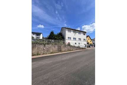 Haus zum Kaufen in Darsberg 190.000,00 € 360 m²