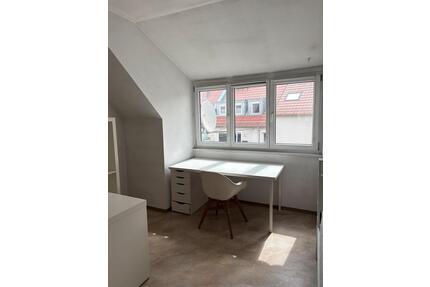 Zimmer mit Küche in 3er WG in der Würzburger Innenstadt