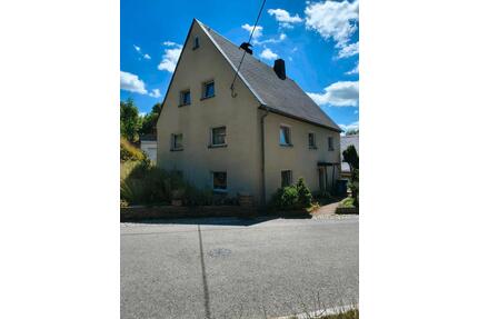 EFH mit 1800 m2 Land - 100.000,00&nbsp;EUR Kaufpreis, ca.&nbsp; 180,00&nbsp;m&sup2; in Oederan (PLZ: 09569)