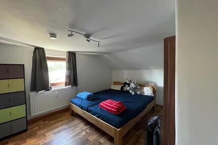 Teilmöblierte Wohnung in Deggendorf für 1–2 Personen