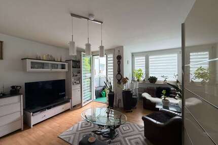 Wohnung zum Kaufen in Germering 390.000,00 € 73.87 m²