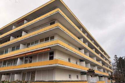 Helle 3-Zi-Wohnung mit Westbalkon in Erlangen-Bruck, ca. 73 m² und Stellplatz - Erlangen / Bruck