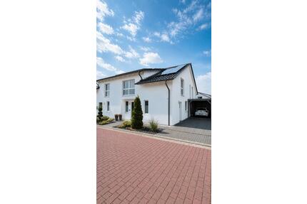 KFW-55-Smartes Einfamilienhaus mit PV-Anlage in Groß Lafferde - Ilsede Adenstedt