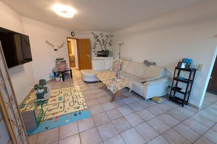 3-Zimmer-Wohnung mit Garage–fußläufig zur Rhön-Klinik, Herschfeld - Bad Neustadt an der Saale