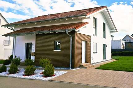 Haus zum Kaufen in Wilhermsdorf 650.000,00 € 147.25 m²
