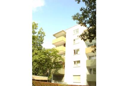 Vier Wände zum Wohlfühlen. - 507,00&nbsp;EUR Kaltmiete, ca.&nbsp; 78,00&nbsp;m&sup2; in Gelsenkirchen (PLZ: 45884) Rotthausen