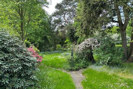Zwei Doppelhaushälften für zwei Familien | Großes Baugrundstück mit vielen Möglichkeiten - Hamburg Schnelsen