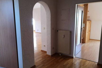 Helle 3-Zimmer-Dachgeschosswohnung mit EBK und großzügig ausgebautem Speicher - Karlsfeld