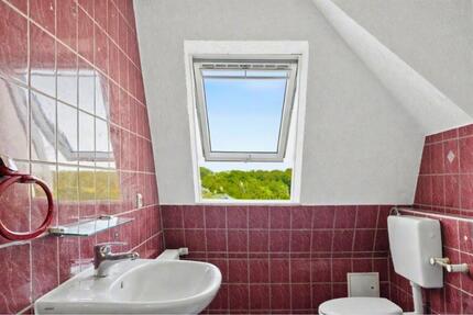 Jobcenter OK - Helle DG-Wohnung im Zentrum - Güsten