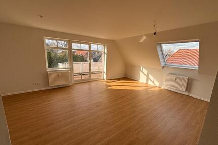 Renovierte 3-Zimmer-Wohnung mit Süd-West-Balkon in ruhiger Lage - Barsbüttel