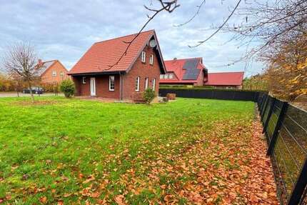 Haus zum Kaufen in Dornum 275.000,00 € 100 m²