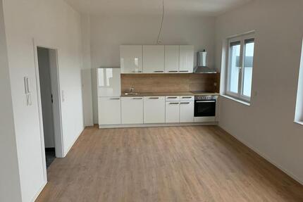 Schöne 2 Zimmer Wohnung - 1.100,00&nbsp;EUR Kaltmiete, ca.&nbsp; 70,00&nbsp;m&sup2; in Bad Camberg (PLZ: 65520)
