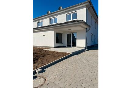 Doppelhaushälfte in Windsbach mit Einbauküche