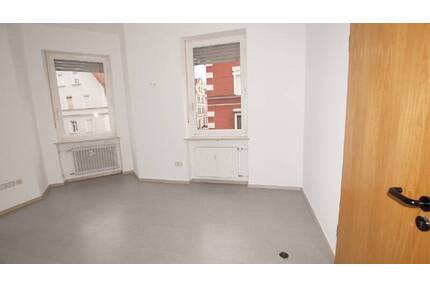 Gewerberäume mit Stellplätzen im Zentrum - Straubing