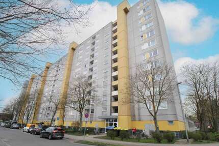 Wohnung zum Kaufen in Laatzen 120.000,00 € 70.57 m²