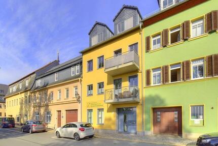 Endlich Zuhause!! Traumausblick inklusive!! Balkon - Hohenstein-Ernstthal