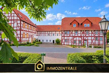 Haus zum Kaufen in Wolfhagen 549.000,00 € 485.03 m²