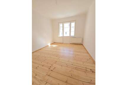 Wohnung zum Kaufen in Berlin 219.000,00 € 51.49 m²