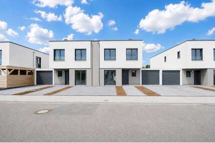 Haus zum Mieten in Swisttal Straßfeld 1.916,20 € 143 m² - Swisttal / Straßfeld